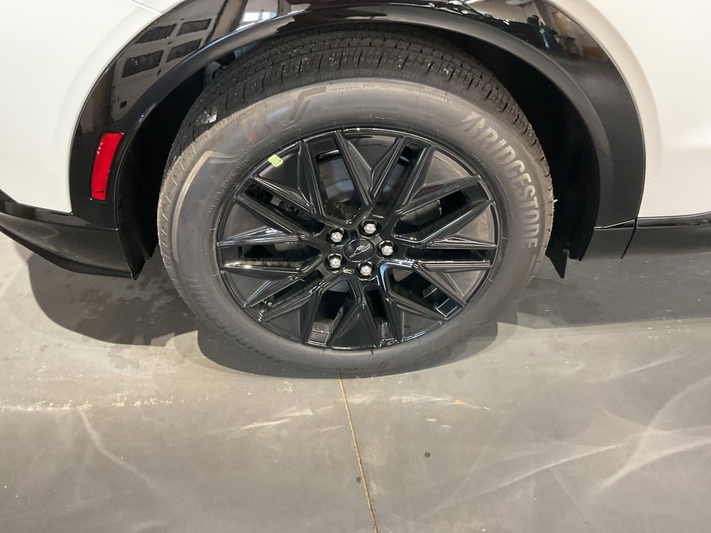 New 2026 Ford Mustang Mach-E Premium w/ Sport Appearance Package AWD/4WD image 25