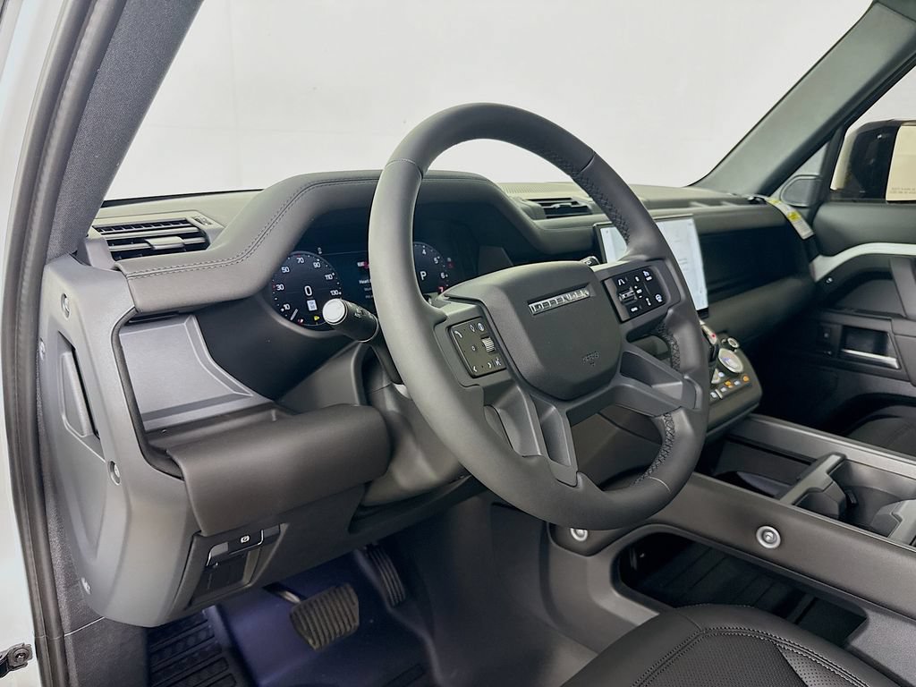 Certified 2025 Land Rover Defender 110 S AWD/4WD image 9