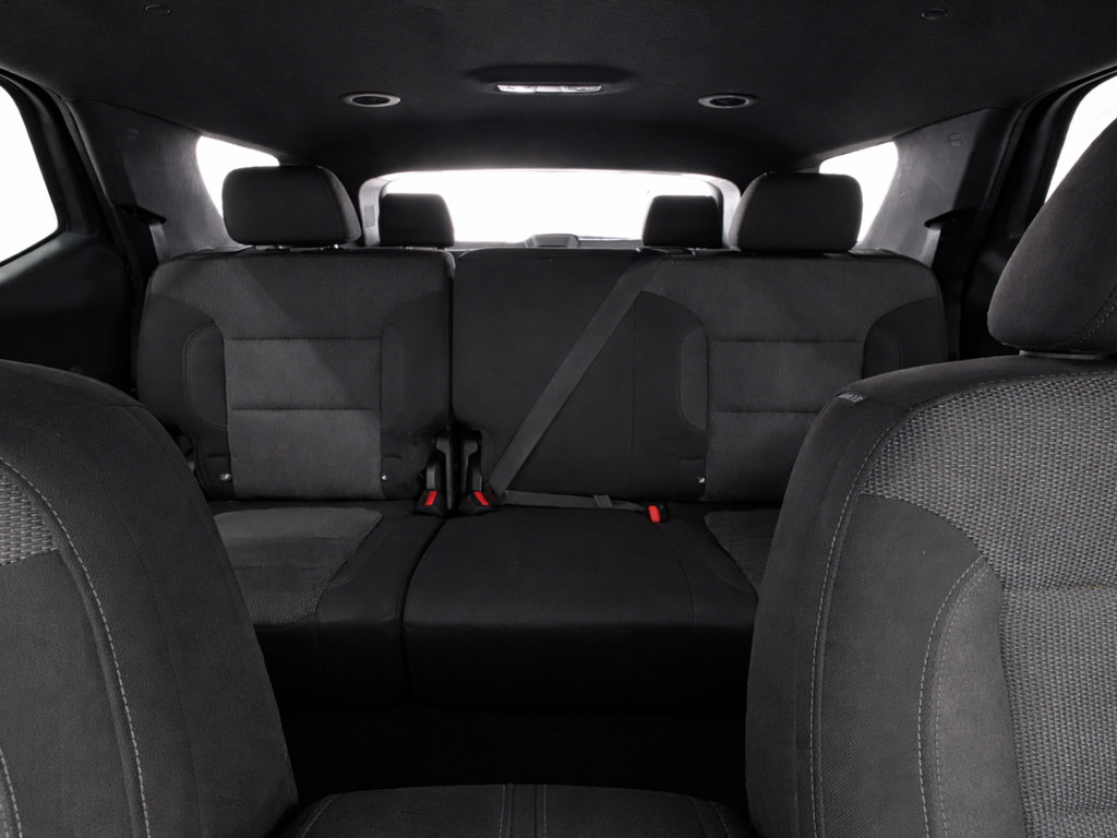 Used 2023 Chevrolet Traverse LT FWD image 18