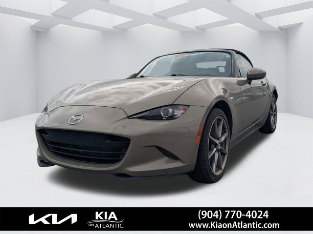 Used 2023 MAZDA MX-5 Miata Grand Touring RWD image 7