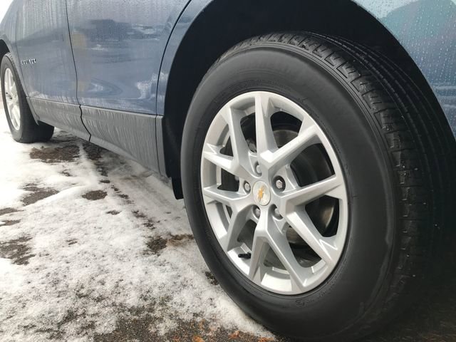 Used 2024 Chevrolet Equinox LT w/ LPO, Floor Liner Package image 11