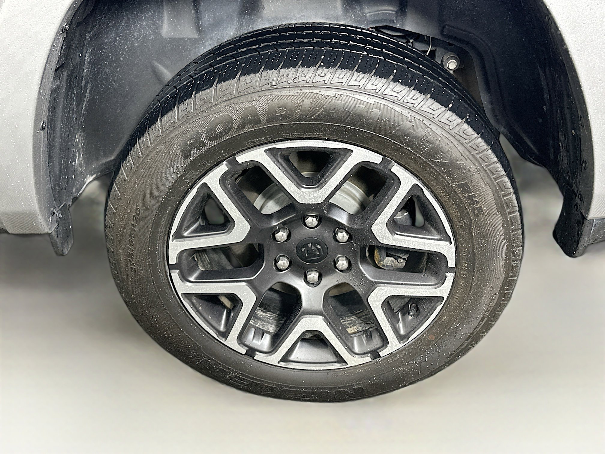 Used 2025 RAM 1500 Laramie image 11