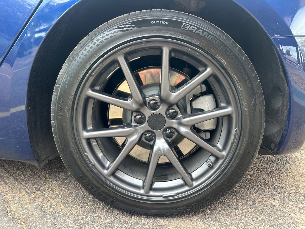 Used 2019 Tesla Model 3 Long Range image 10