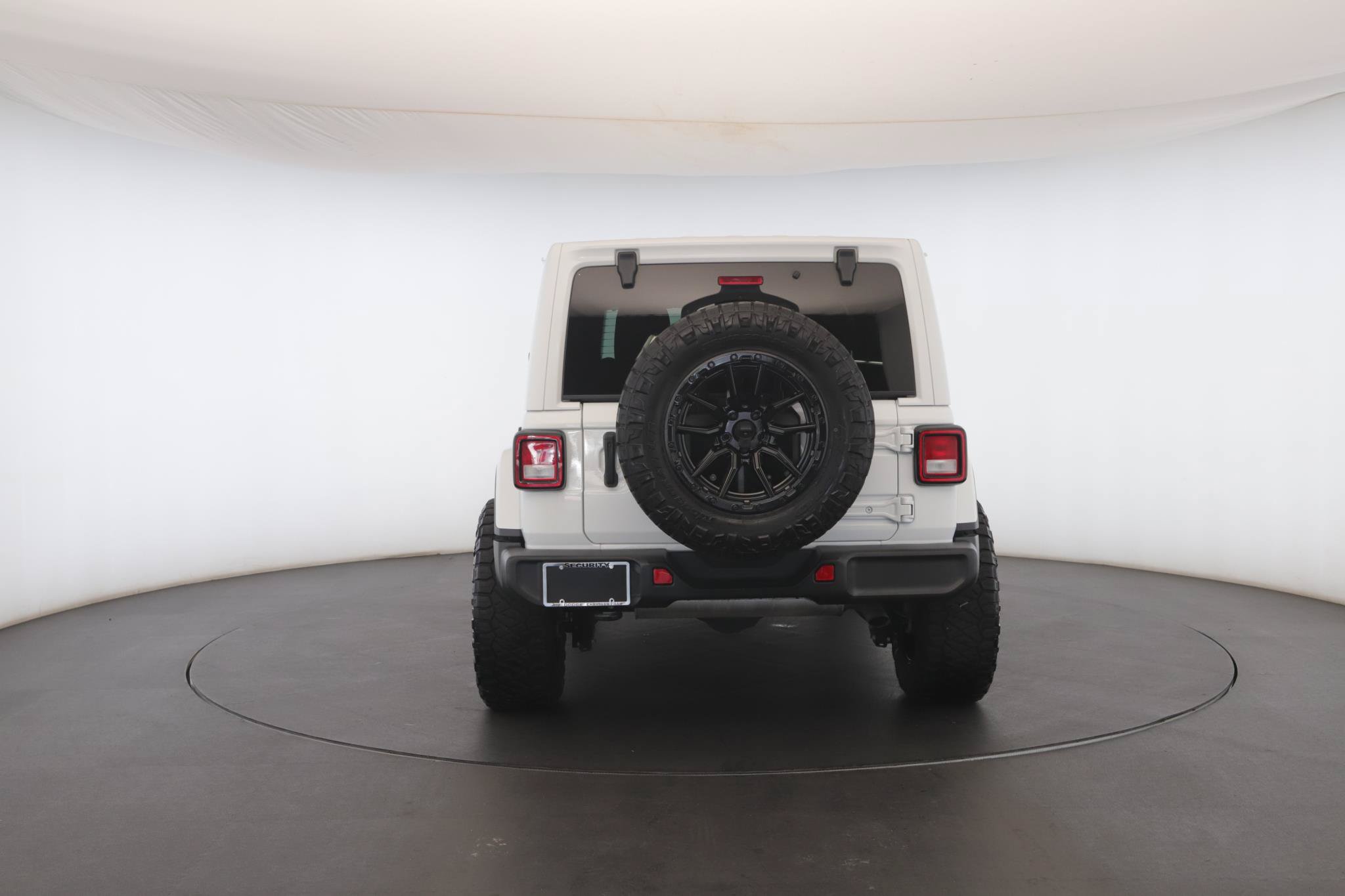 Used 2022 Jeep Wrangler Unlimited Sahara w/ Cold Weather Group AWD/4WD image 20