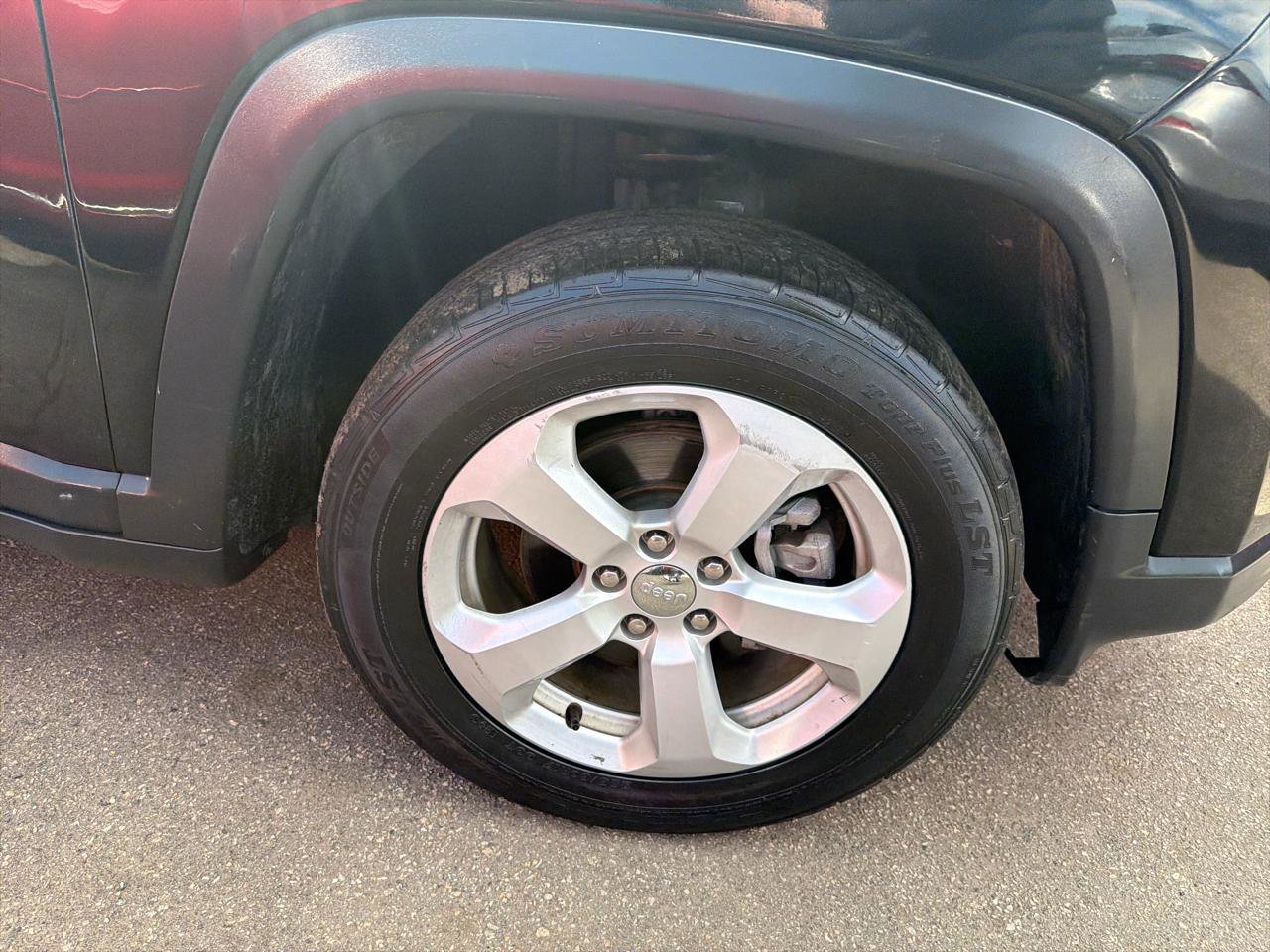 Used 2020 Jeep Compass Latitude w/ Cold Weather Group image 4