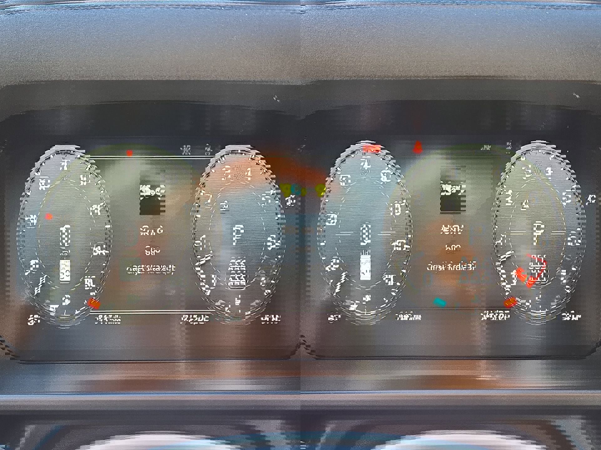 Used 2023 Land Rover Defender 130 SE image 20