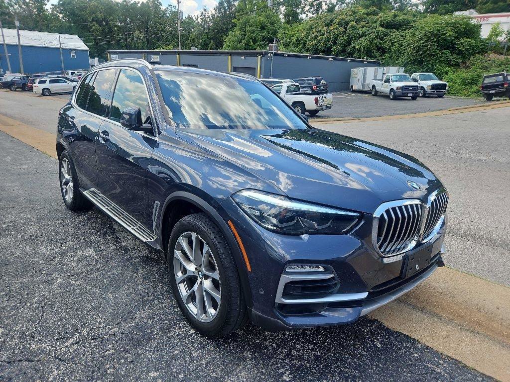 Used 2021 BMW X5 xDrive40i w/ Convenience Package image 3