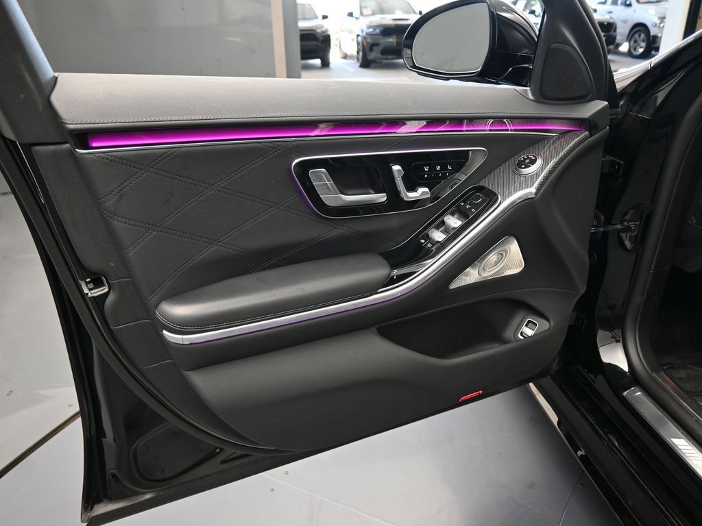 Used 2025 Mercedes-Benz S 63 AMG S image 16