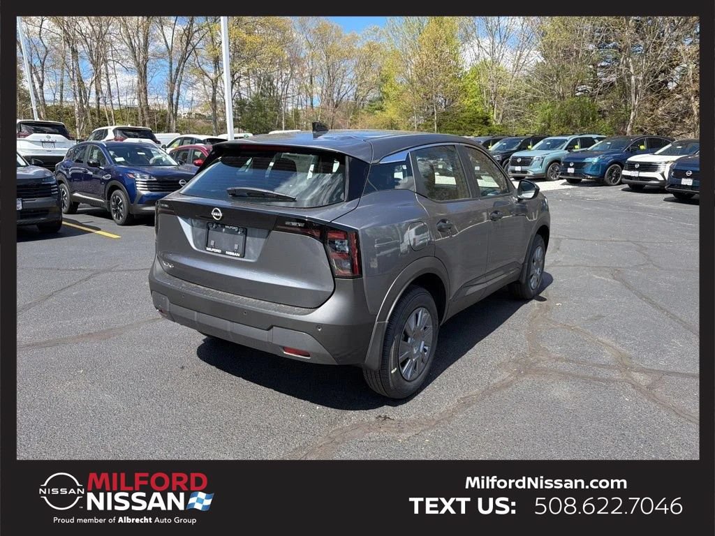 Used 2026 Nissan Kicks S w/ Charging Package FWD image 8