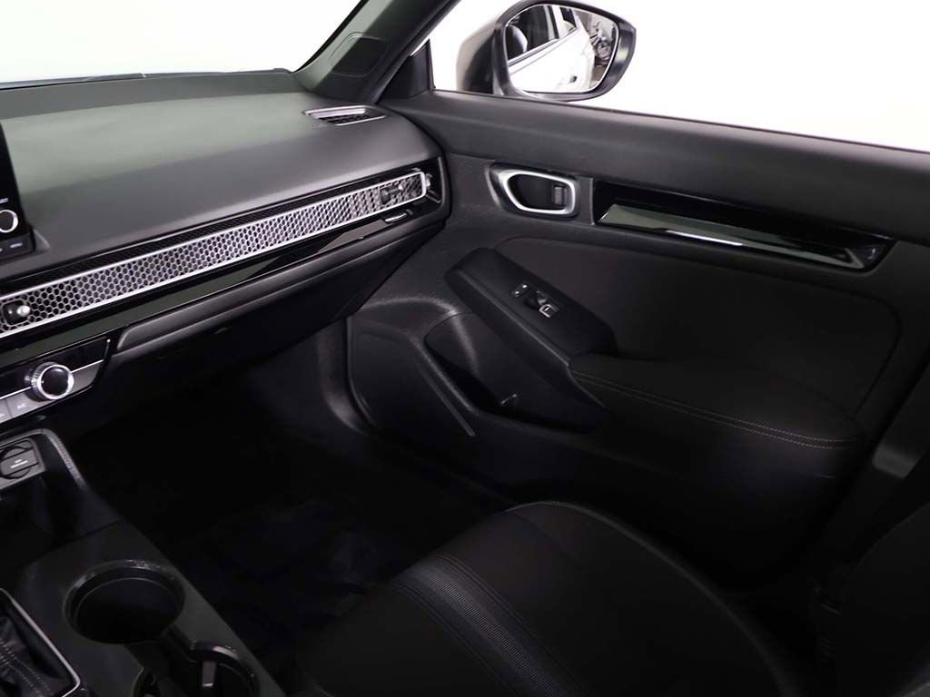 Used 2025 Honda Civic Sport image 35