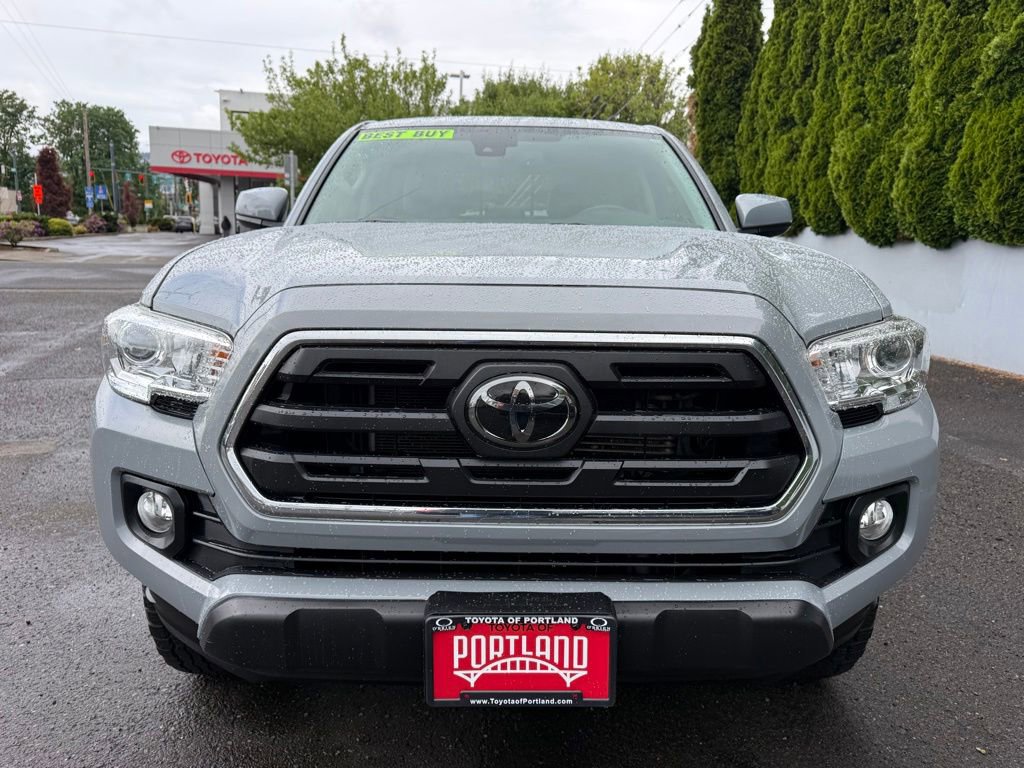 Used 2019 Toyota Tacoma SR5 AWD/4WD image 3