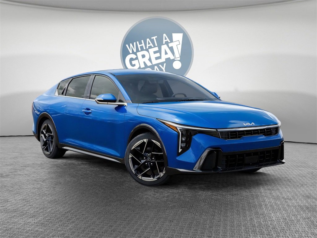 New 2025 Kia K4 GT-Line image 8