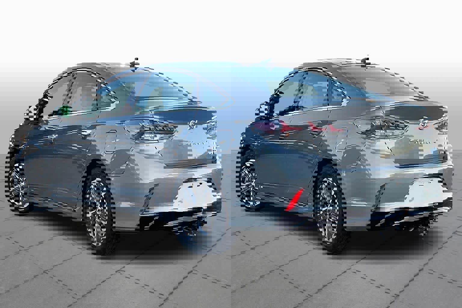 Used 2018 Hyundai Sonata Limited image 13