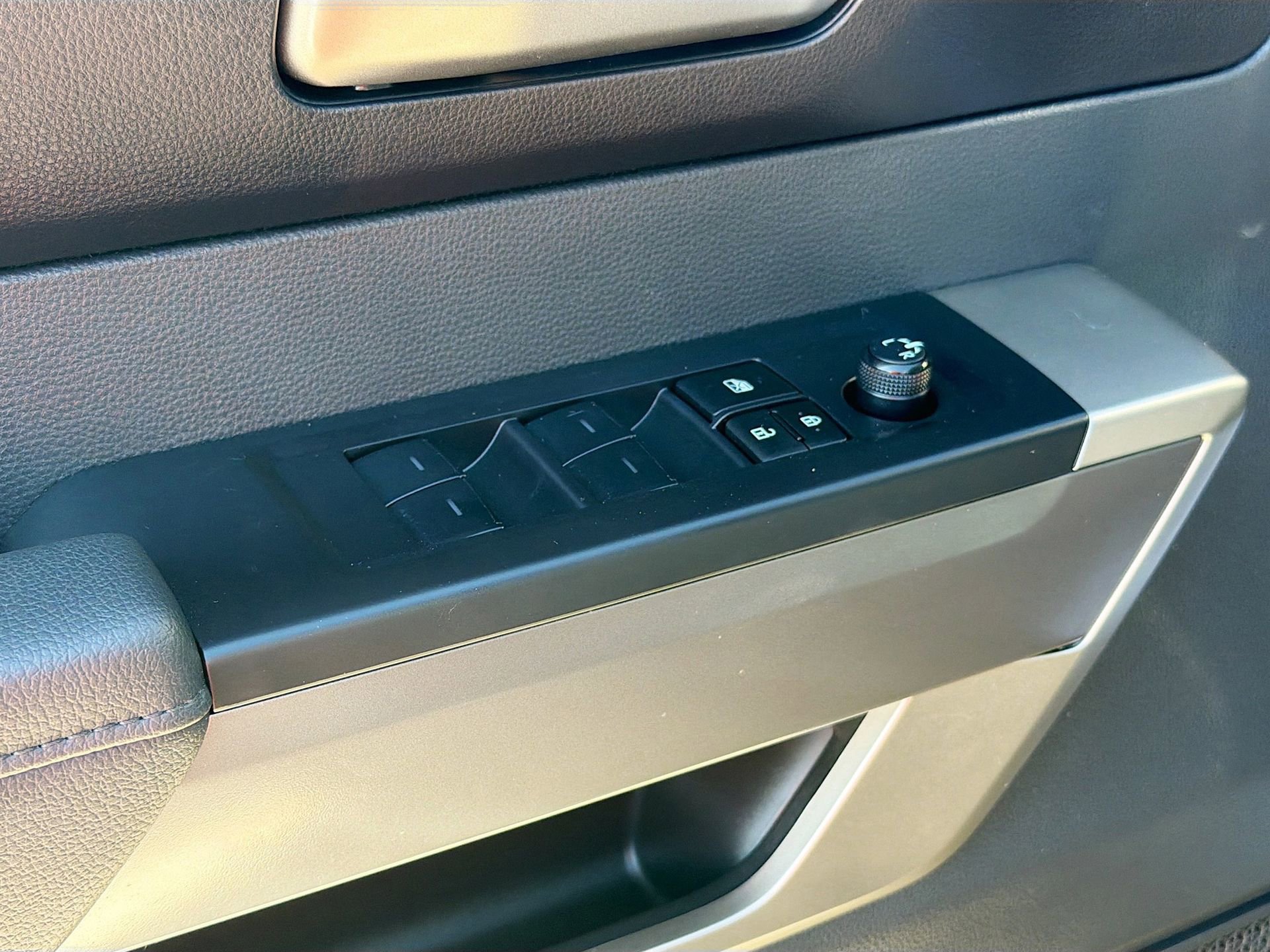 Used 2024 Toyota Tundra SR5 w/ SR5 Premium Package image 13