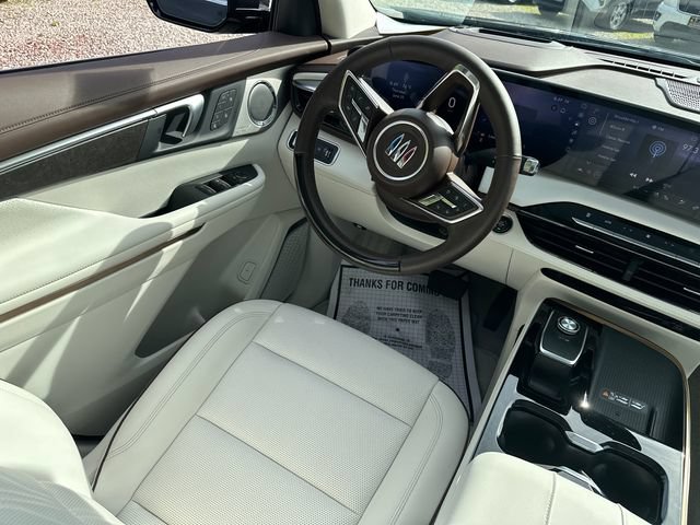 Used 2025 Buick Enclave Avenir w/ Super Cruise Package AWD/4WD image 23