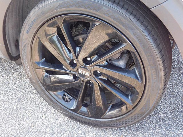 Used 2019 Kia Niro S Touring image 9