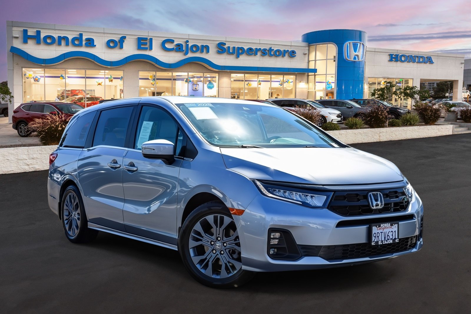 Certified 2025 Honda Odyssey Touring image 1