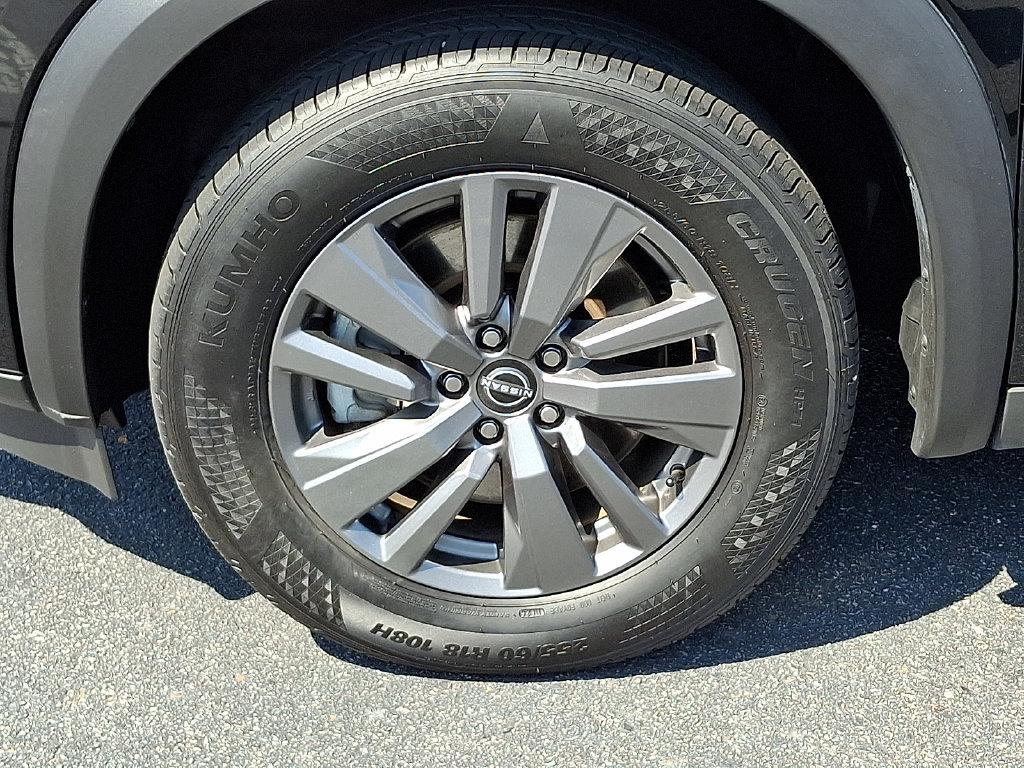 Used 2025 Nissan Pathfinder SV AWD/4WD image 8