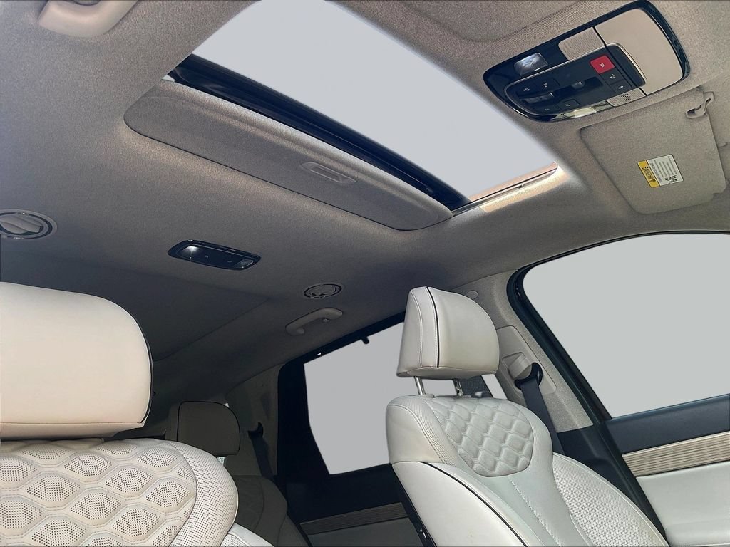Used 2022 Hyundai Palisade Limited FWD image 23