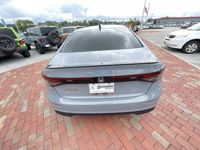 Used 2024 Honda Accord Sport image 32