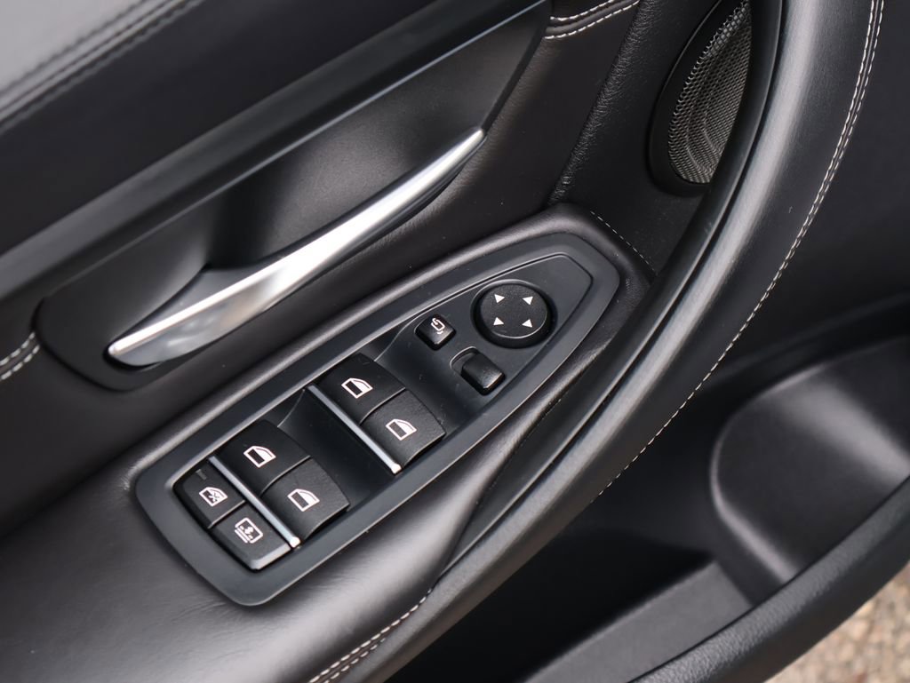 Used 2017 BMW M3 image 21