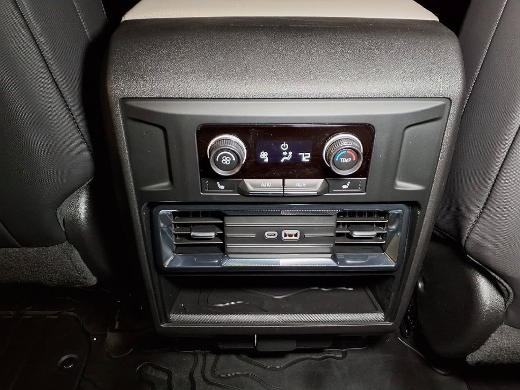 Used 2026 GMC Hummer EV SUV AWD/4WD image 13