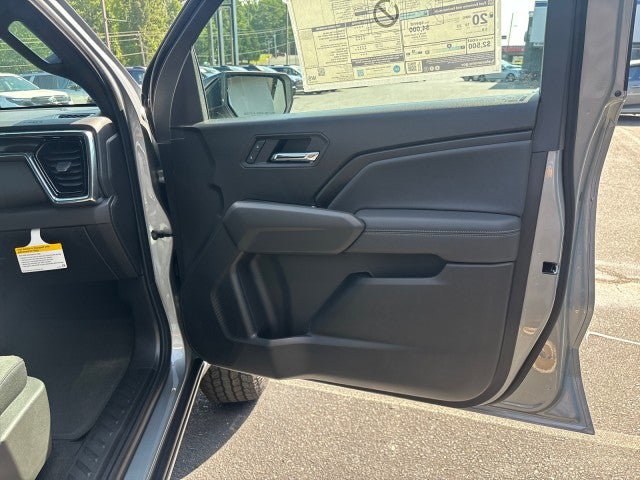 New 2026 GMC Canyon Elevation w/ Convenience Package RWD image 42