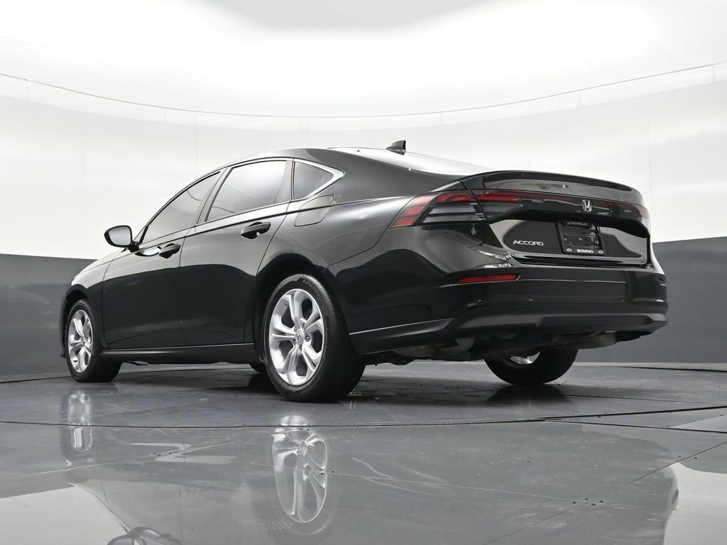 Used 2023 Honda Accord LX image 24