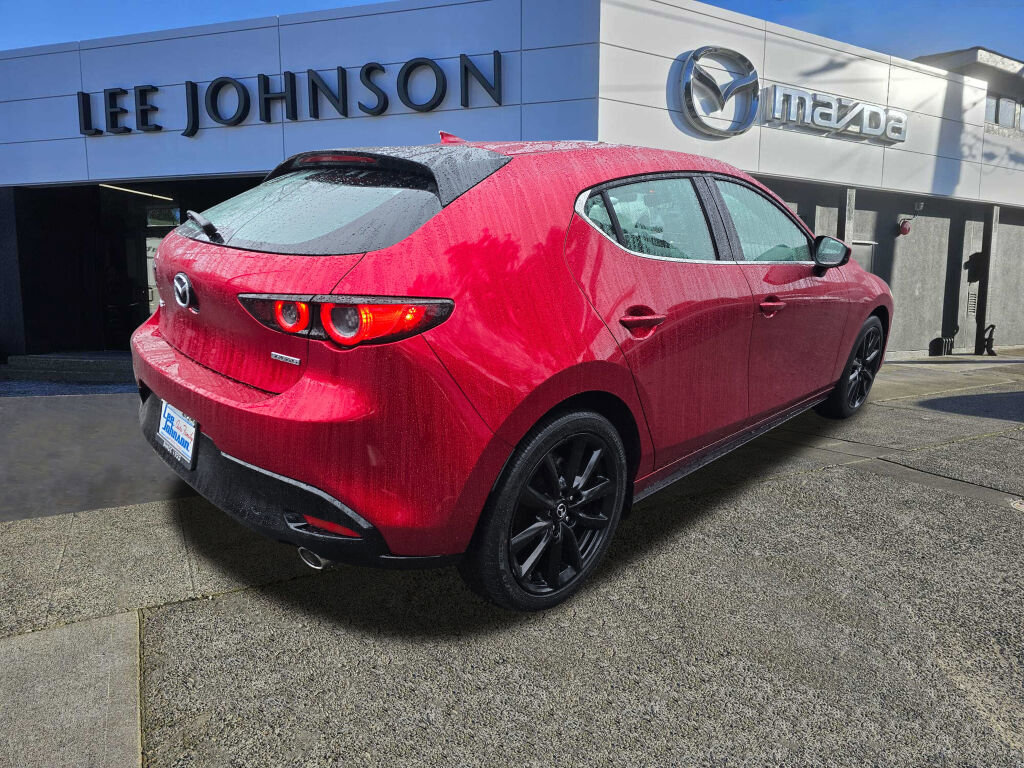 Used 2021 MAZDA MAZDA3 s image 5