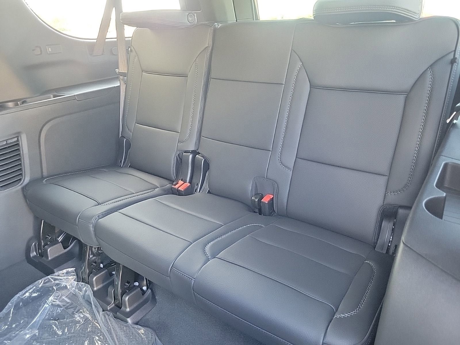 New 2026 GMC Yukon XL Denali image 13