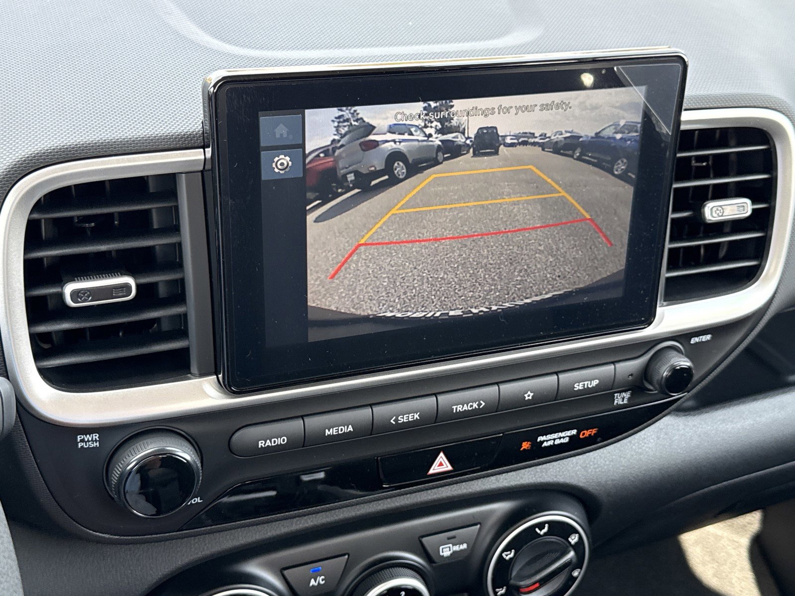 New 2026 Hyundai Venue SE image 20