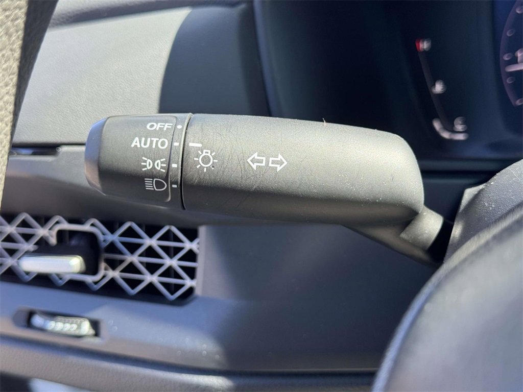 Certified 2023 Honda Accord EX image 21