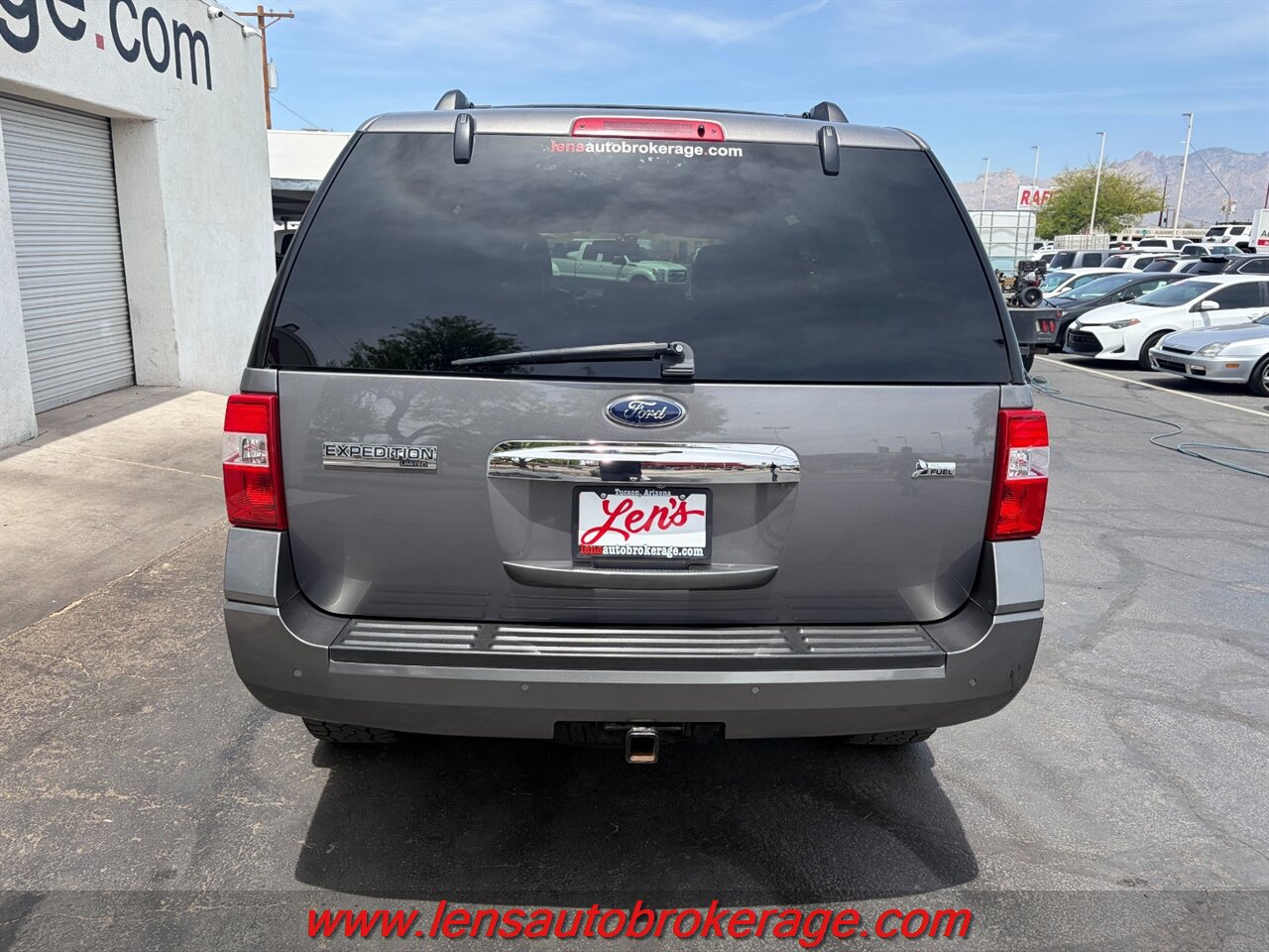 Used 2014 Ford Expedition Limited w/ Equipment Group 301A RWD image 7