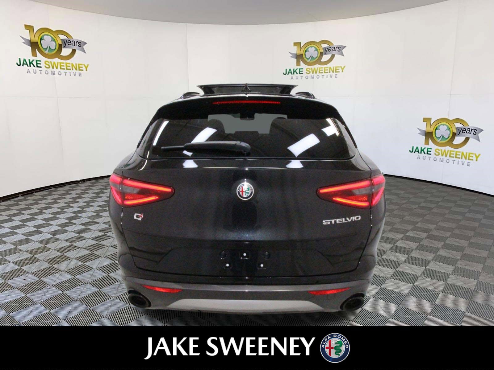 New 2022 Alfa Romeo Stelvio Ti image 5