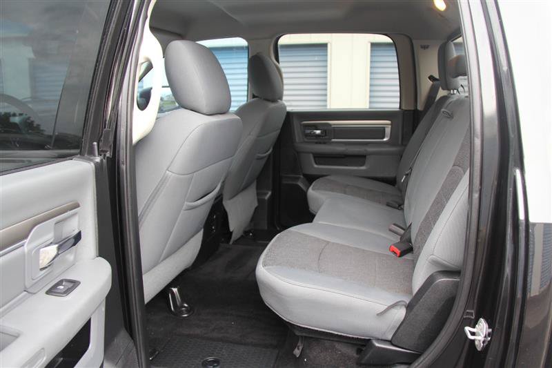 Used 2015 RAM 1500 Outdoorsman w/ Pittsburgh Penguins Edition AWD/4WD image 23