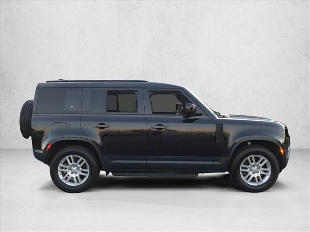 Used 2020 Land Rover Defender 110 S image 4
