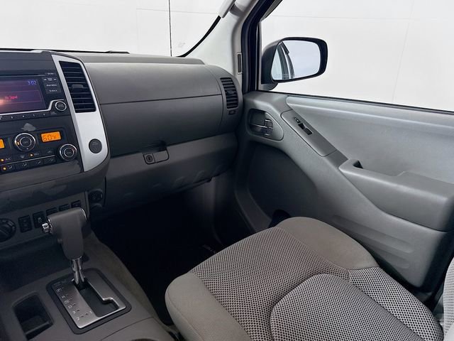 Used 2017 Nissan Frontier SV w/ SV Value Truck Package AWD/4WD image 24