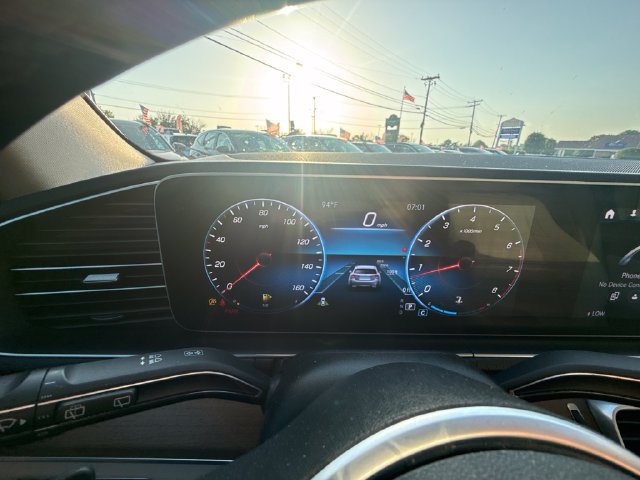 Used 2021 Mercedes-Benz GLE 350 4MATIC image 25
