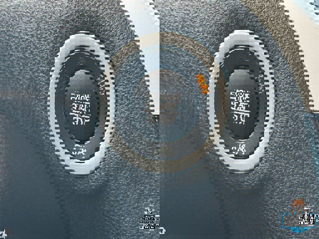 Certified 2023 Chrysler 300 Touring w/ Sport Appearance Package image 22