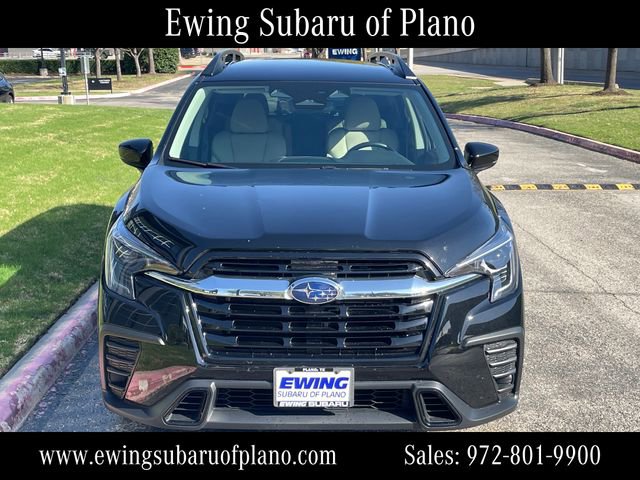 Used 2025 Subaru Ascent Premium image 9