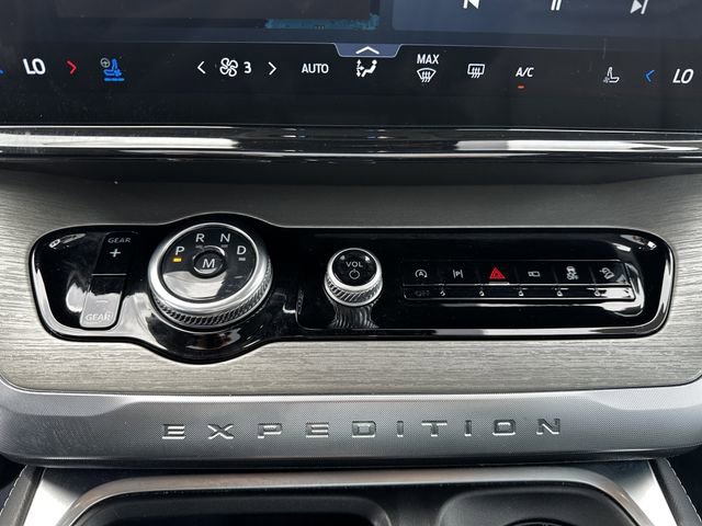Certified 2025 Ford Expedition Max Platinum AWD/4WD image 24