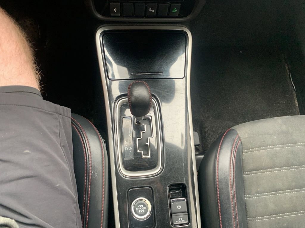 Used 2020 Mitsubishi Outlander ES image 21