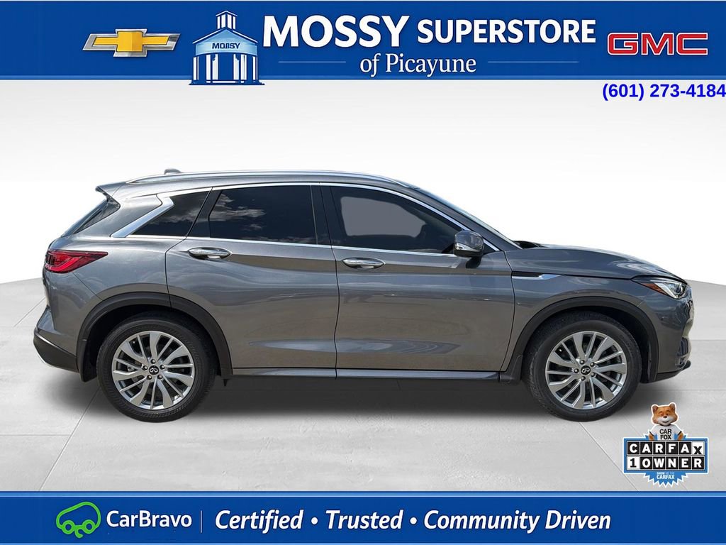 Used 2023 INFINITI QX50 Luxe FWD image 8