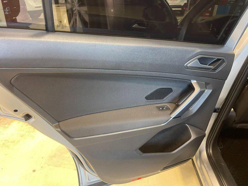 Used 2019 Volkswagen Tiguan S w/ 3rd Row Seat Package image 12