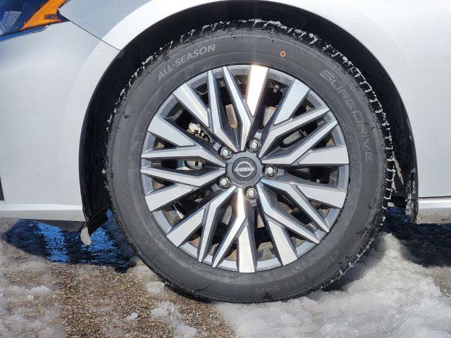 Certified 2024 Nissan Altima 2.5 SV image 7