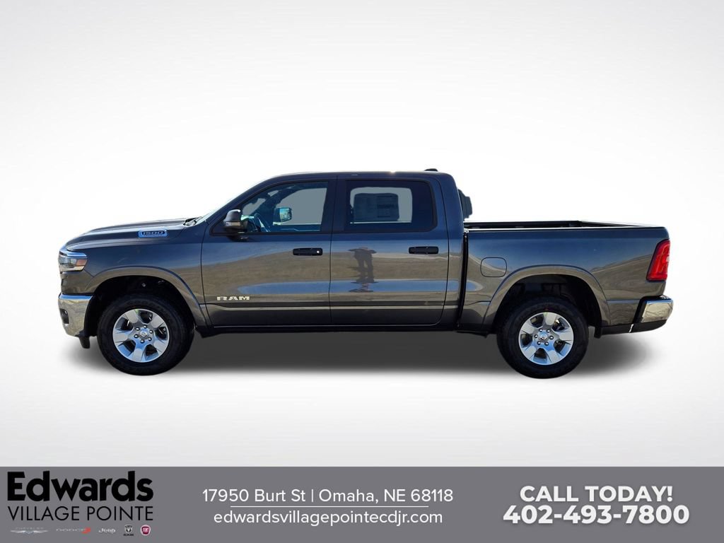 New 2026 RAM 1500 Big Horn AWD/4WD image 6