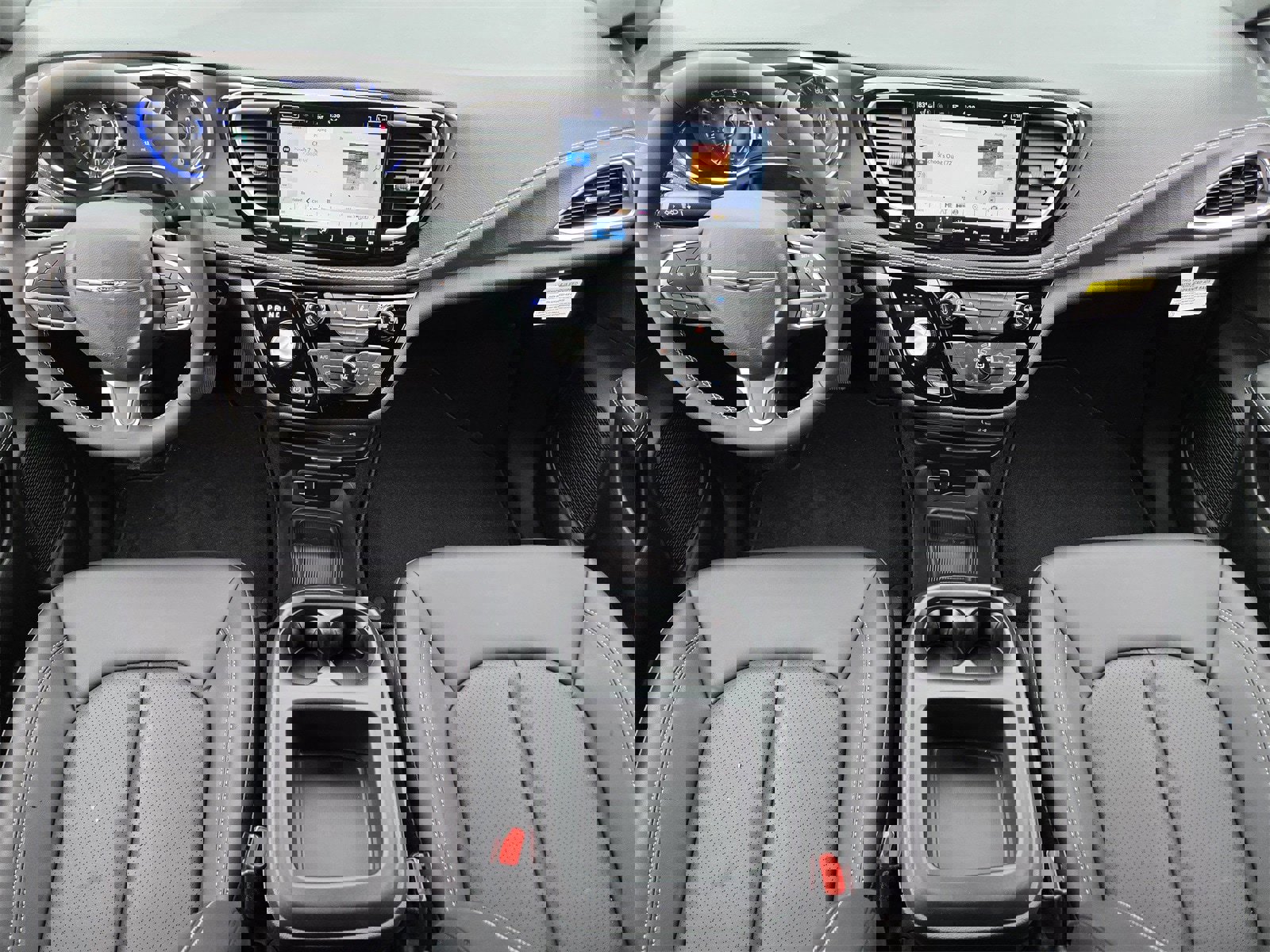 New 2026 Chrysler Pacifica Select image 24