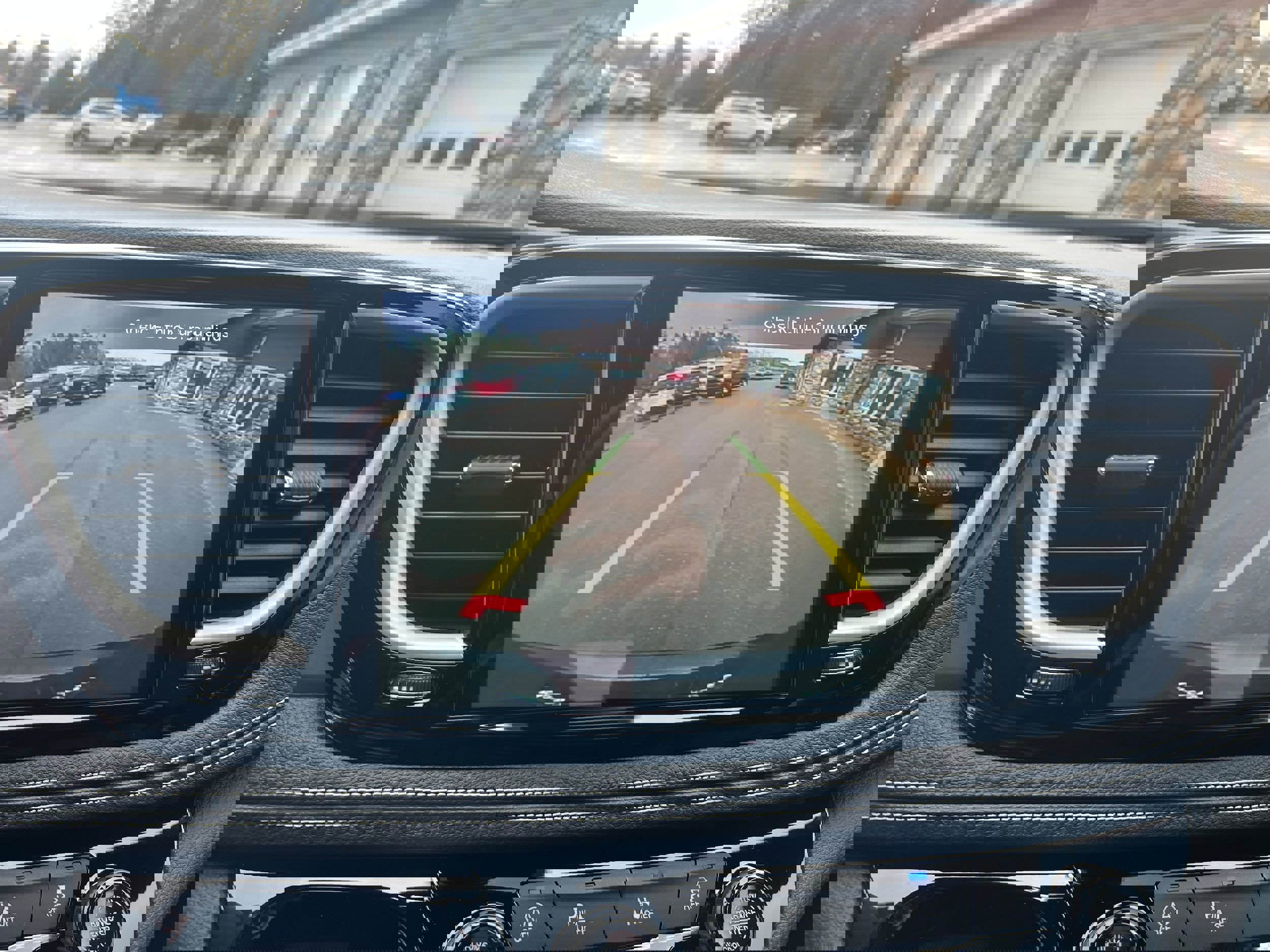 New 2026 Chrysler Pacifica Select image 16