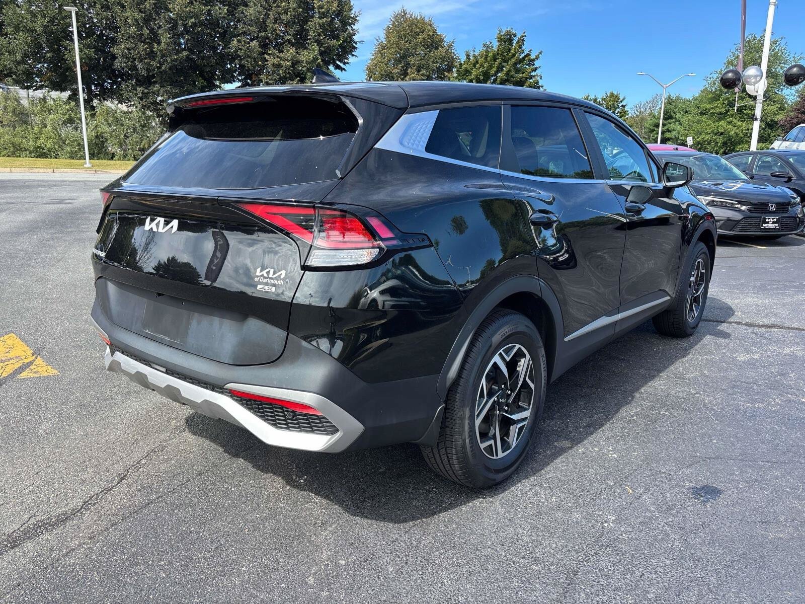 Used 2023 Kia Sportage LX AWD/4WD image 5