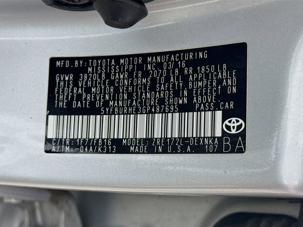 Certified 2016 Toyota Corolla LE FWD image 29